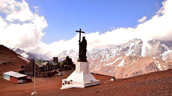 Cristo Redentor De Los Andes