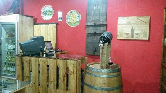 Vinos con Historia Vinoteca - Wine Bar