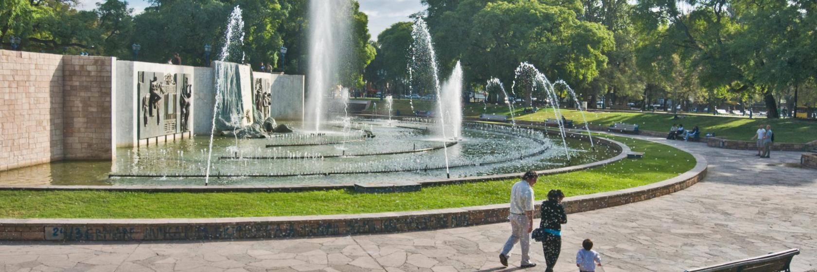 la Plaza Independencia